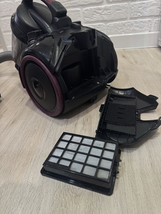 Продам пылесос Samsung в хорошем состоянии