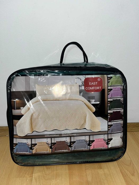 Cuvertură Pat East Comfort 220x240 cm + 2 Fețe de Pernă 55x75 cm