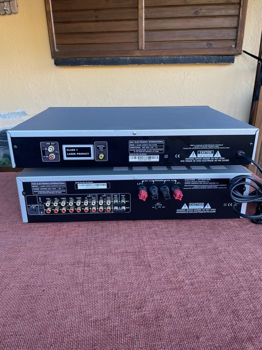 NAD усилвател C320BEE и CD плеар C521BEE