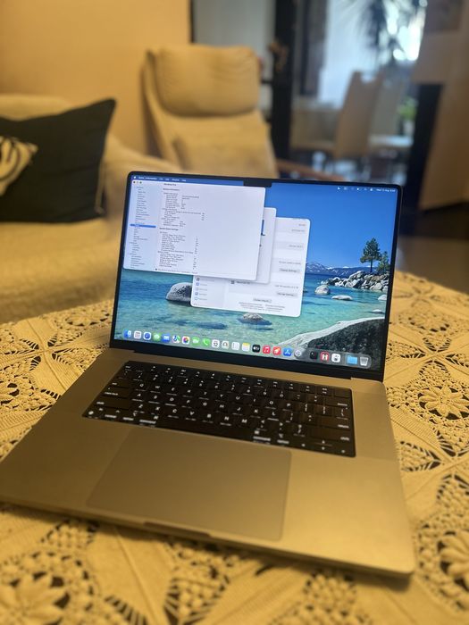 MacBook Pro 16” (2021) – M1 Max / 64GB / 2TB