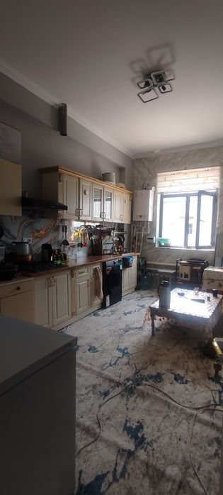 Nazarbekda yevro remontli dom sotiladi