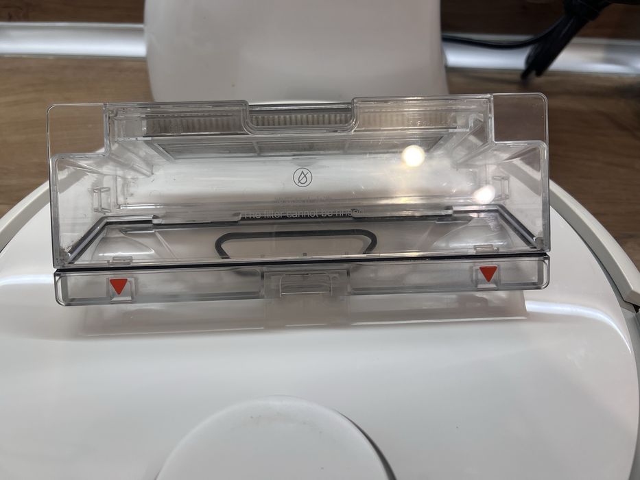 Робот прахосмукачка