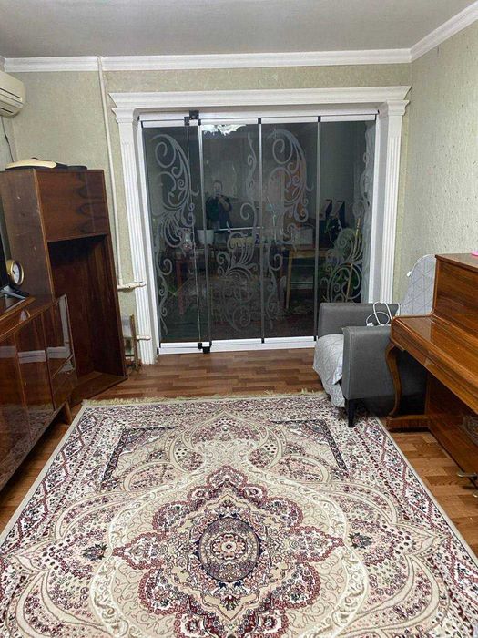 м. Буюк Ипак Йули 3/2/5 с ремонтом мебелью техникой ор-р 36.6 аптека !