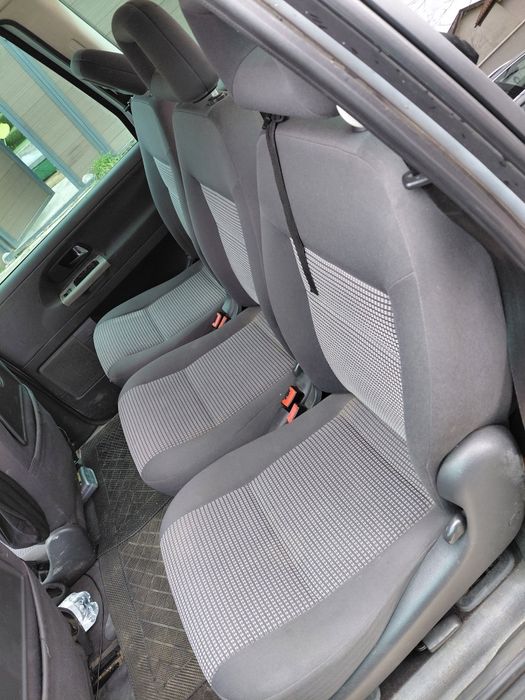 Seat Alhambra 1,9tdi an 2006,7 locuri