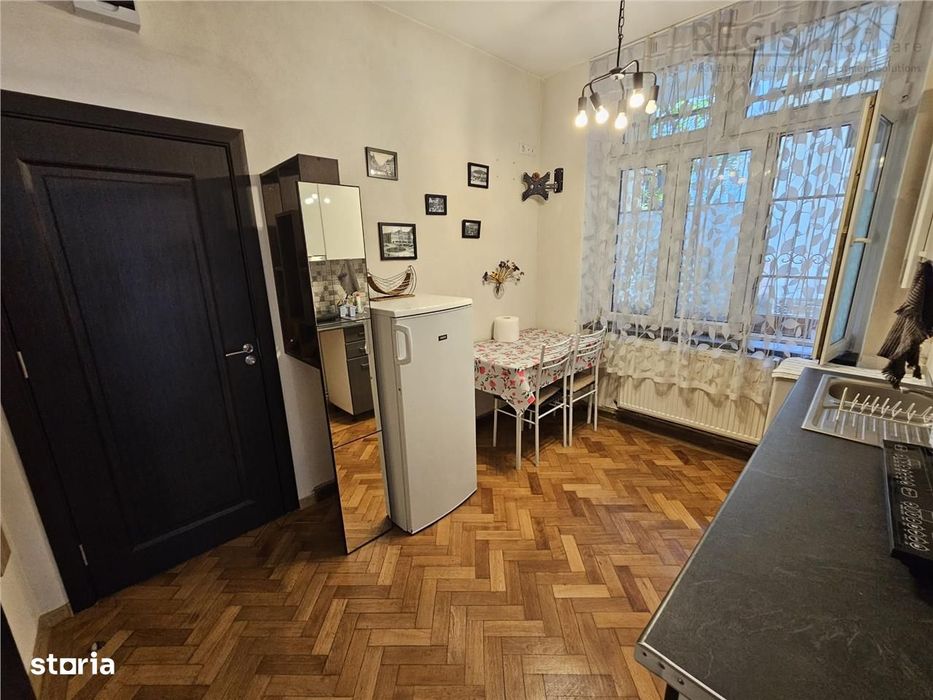 Investitie la cheie in zona centrala! 2 apartamente la casa, transform