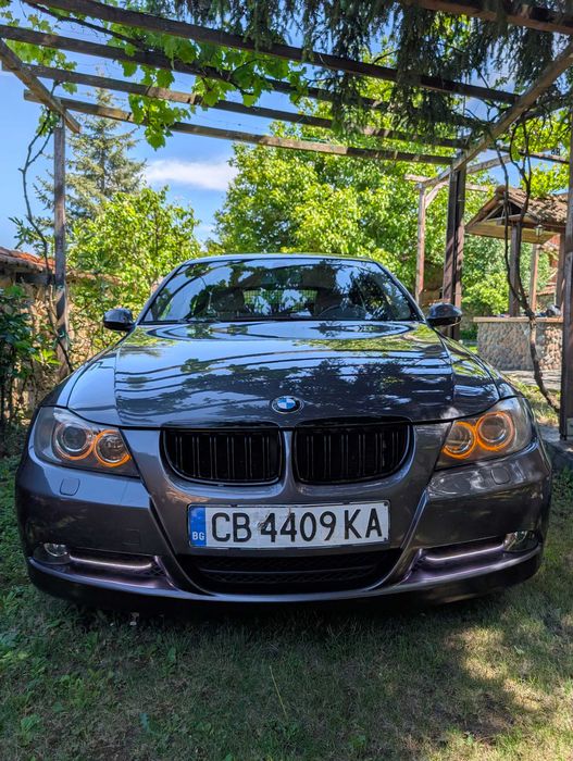 Продавам BMW E91 320D 163hp 2007г