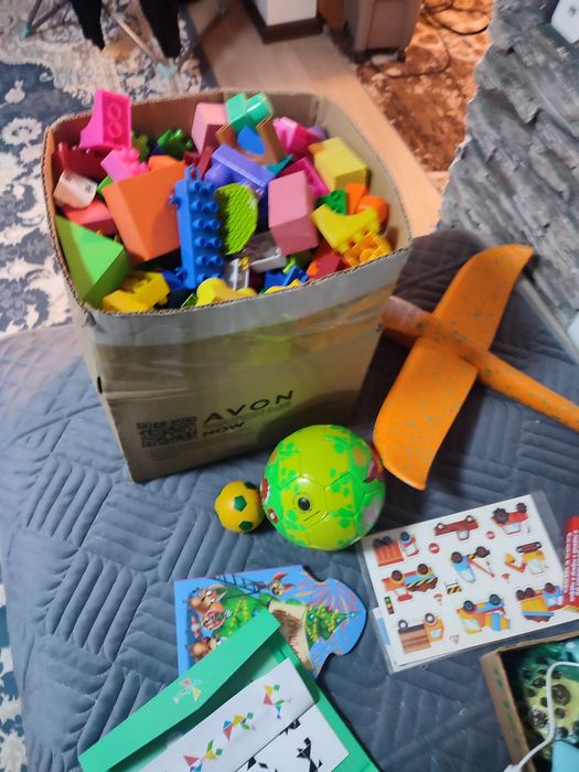 Продам игрушки развивашки