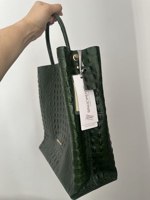 Новая кожаная сумка