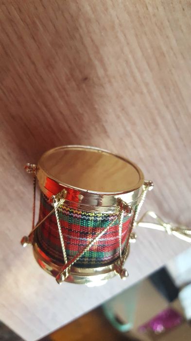 Играчки и украшения за елха, Kоледна и новогодишна украса