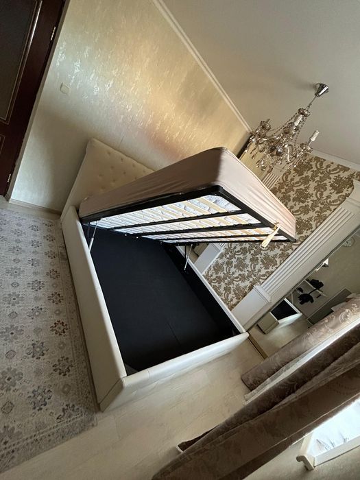 Продам 2-хспальную кровать