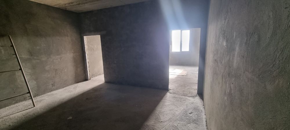 2 хоналик квартира сотилади