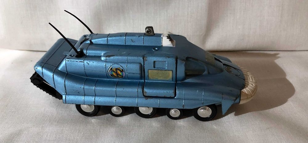 Macheta DINKY Spectrum Pursuit Vehicle SPV 104 Gerry Anderson 1960