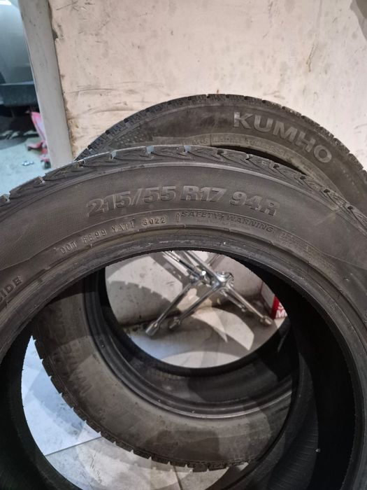 Шины зимние 215/55 R17
