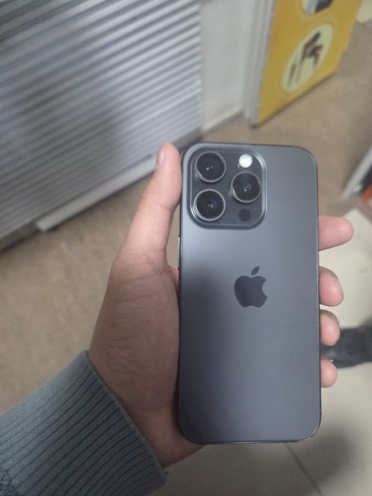 Айфон 15про 256гб.80%