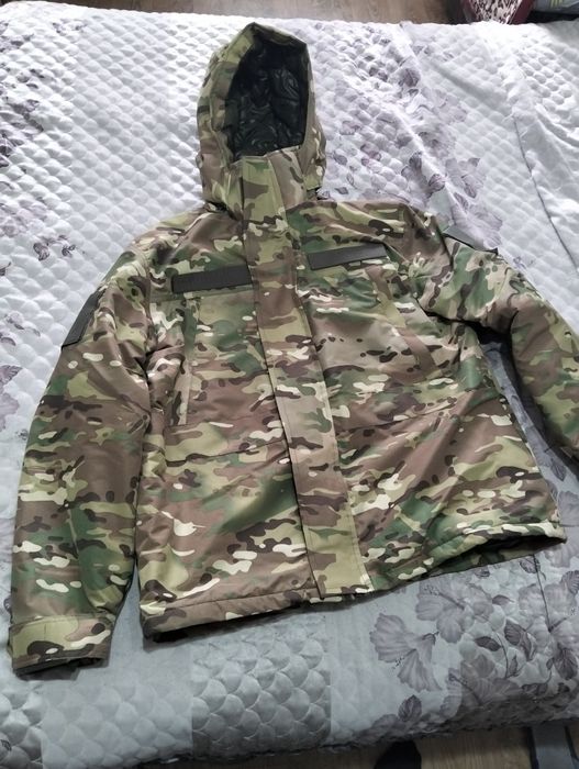 Продам (весенни, осенни) куртку.