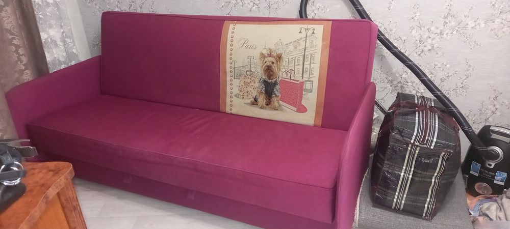 Диван не большого размера