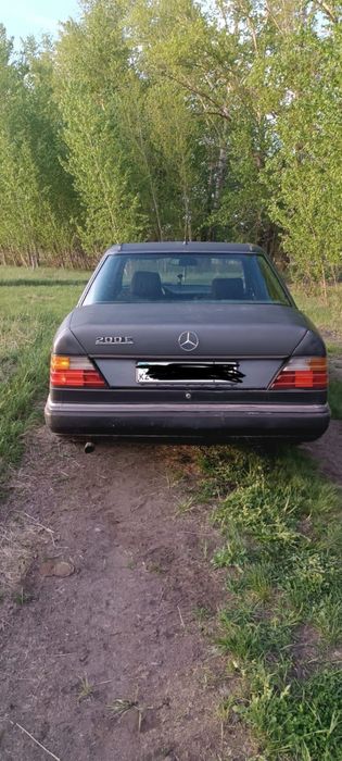 Мерседес Е200 продам
