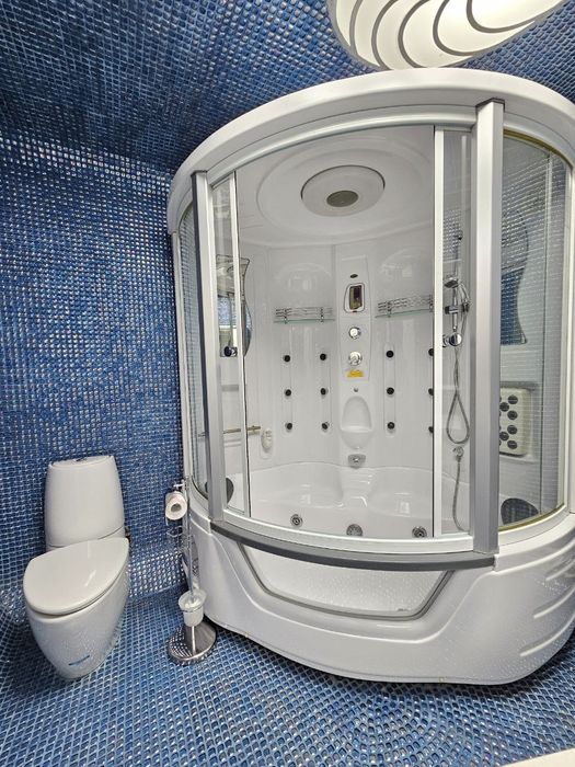 метро Космонавтов 3/4/12 Центр (Корзинка МВД)