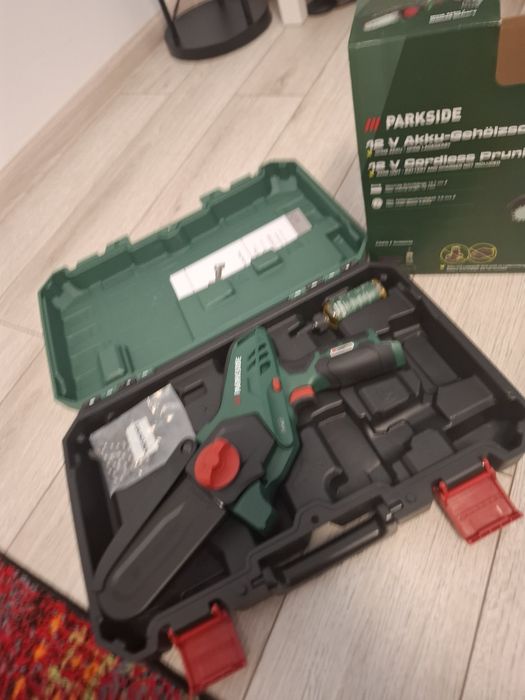 Mini drujba parkside / ferăstrău pe acumulator
