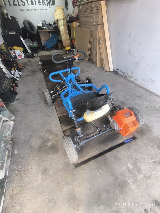 Продам бензиновый картинг 85куб