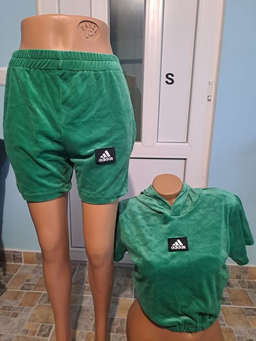 Compleu dama  ,calitate inata