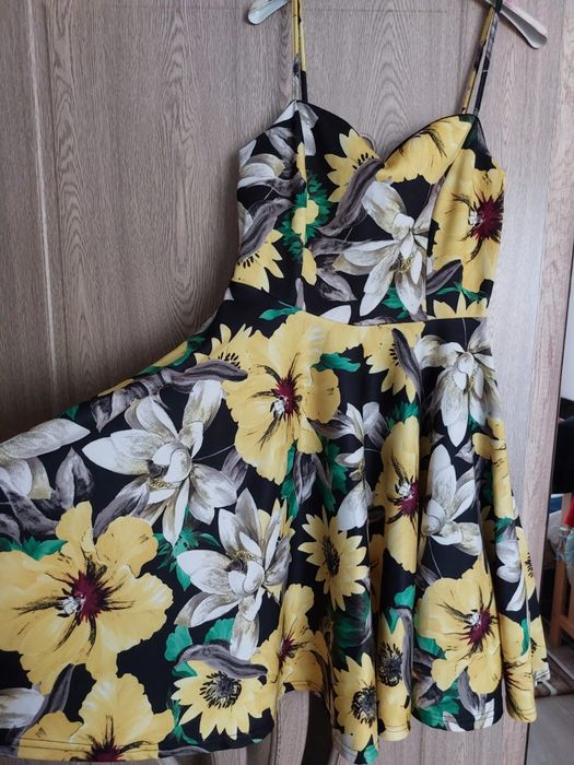 Rochiță cu flori, mărimea M