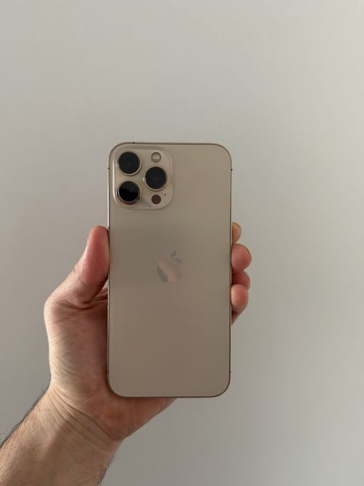 Продам Iphone 13 про мах
