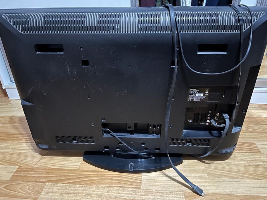 Телевизор Sony  , 94 диагональ