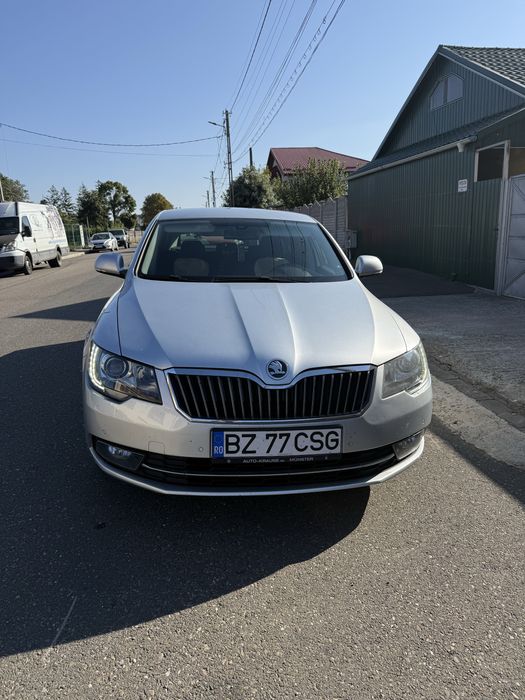 SKODA Superb 2015 — imagine 1