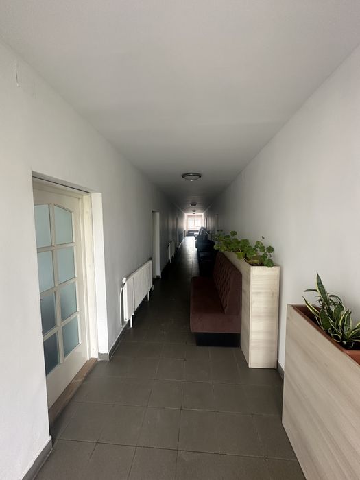 Inchiriem spatiu birou