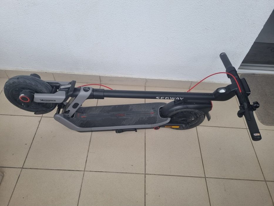 Trotineta NINEBOT E3 E cu garanție