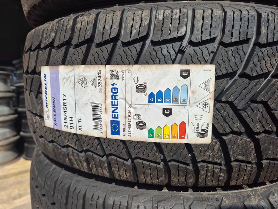 4 Anvelope M+S IARNA - 215/45/17 - Michelin ICE SNOW - NOU - DOT 2022 !