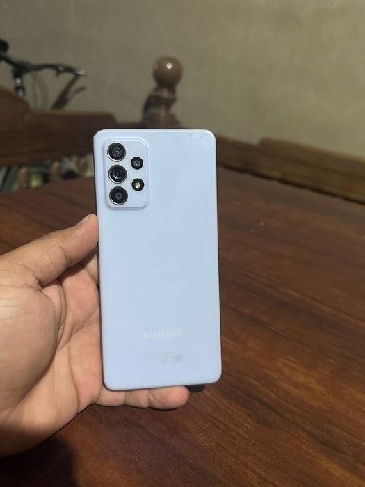 Galaxy A52 holati zur