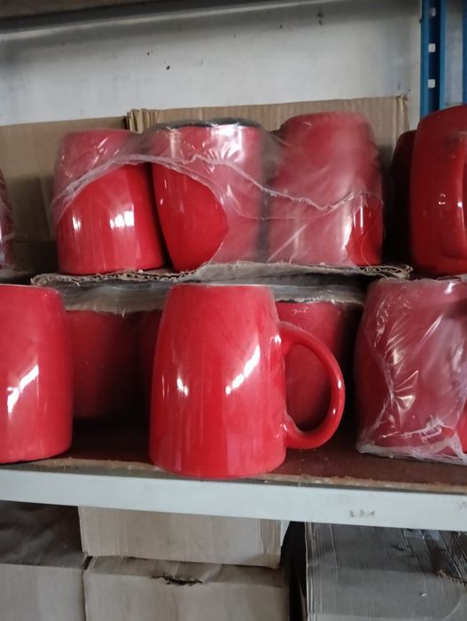 Căni diferite  culori noi