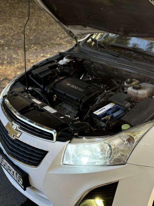 Продам Машину Chevrolet Cruze