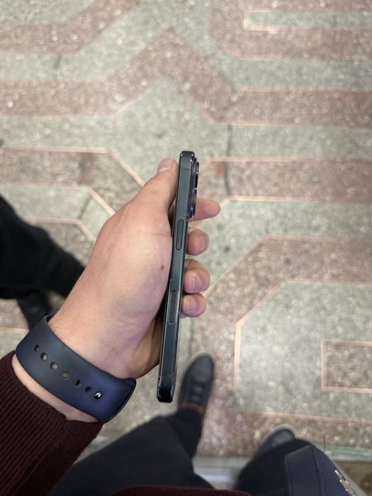 Айфон 16 128 гб.