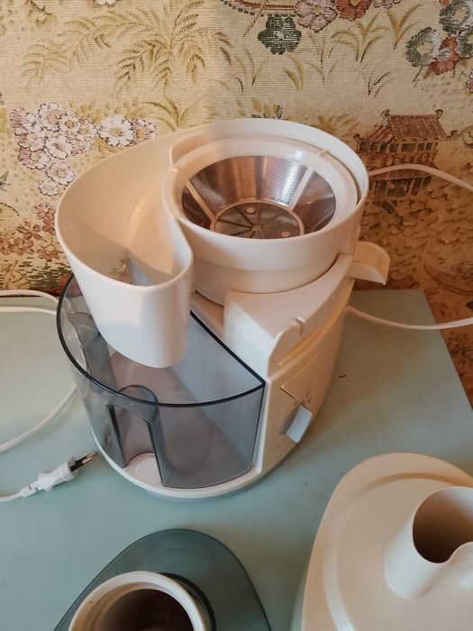 Продам соковыжималку.