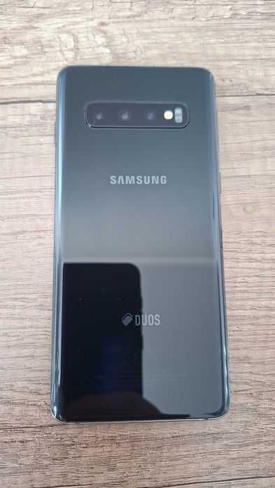 Самсунг с10 samsung s10