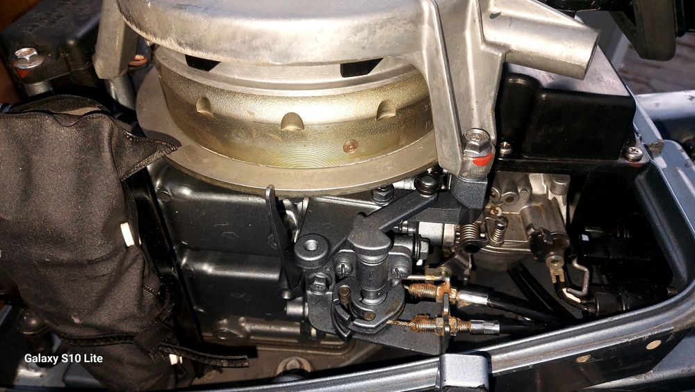 Продам лодочный мотор