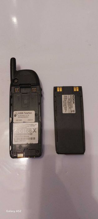 Telefon vechi, cu butoane