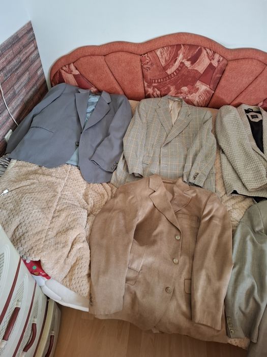 Продавам мъжки сака