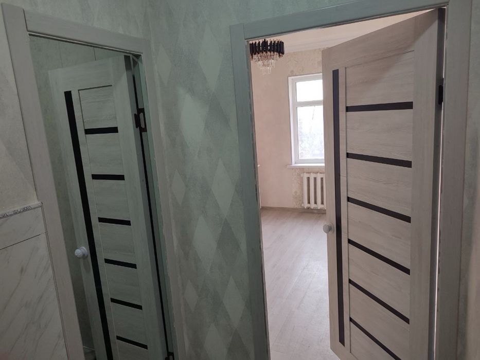 Обший житя хорошим районе с ремонтам газ туалет душовой всё внутри дом