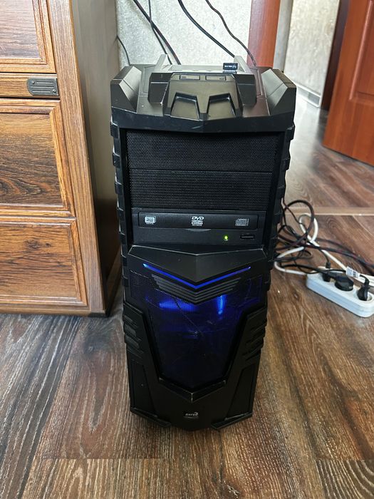 Компьютер б/у в хорошем состоянии