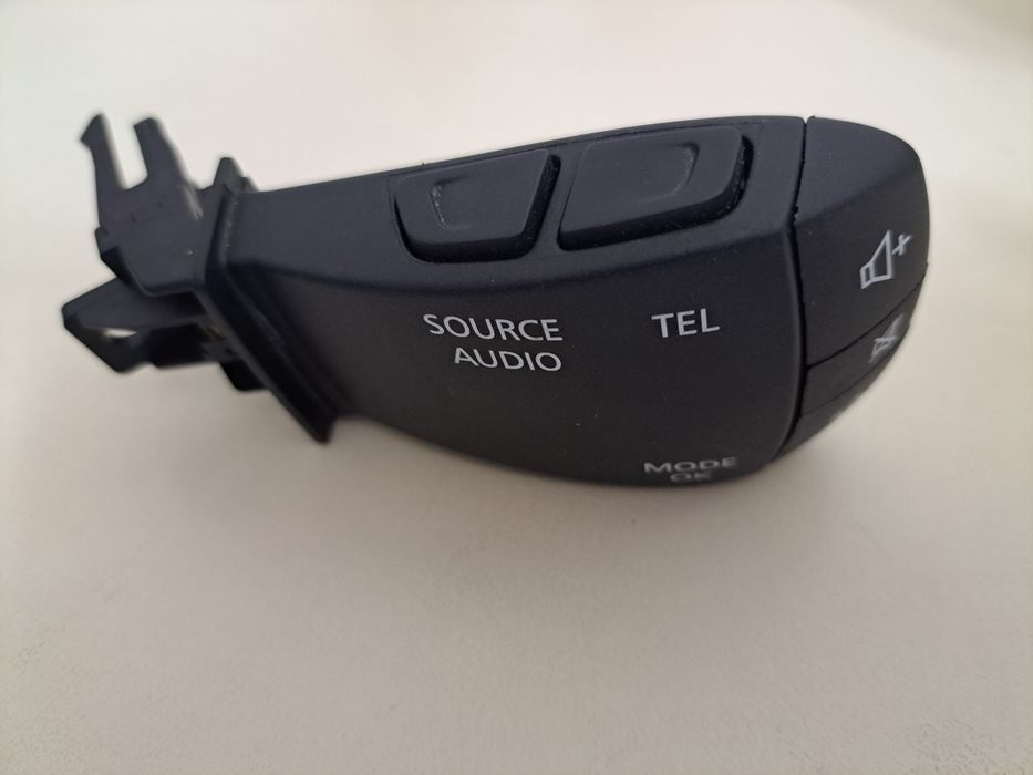 comanda radio pentru Renault sau Dacia