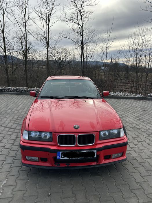 BMW e36 318is  Coupe