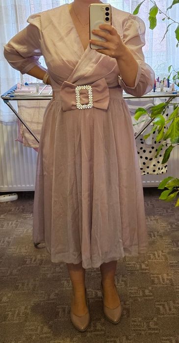 Rochie elegantă roze, mărimea 44