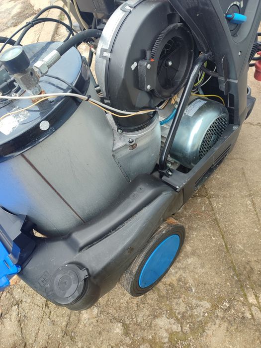 Пароструйка nilfisk neptun 4