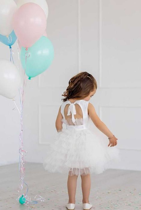 ПРОМО! НОВА Рокля за кръщене в бяло с камъни Swarovski Official! 12М