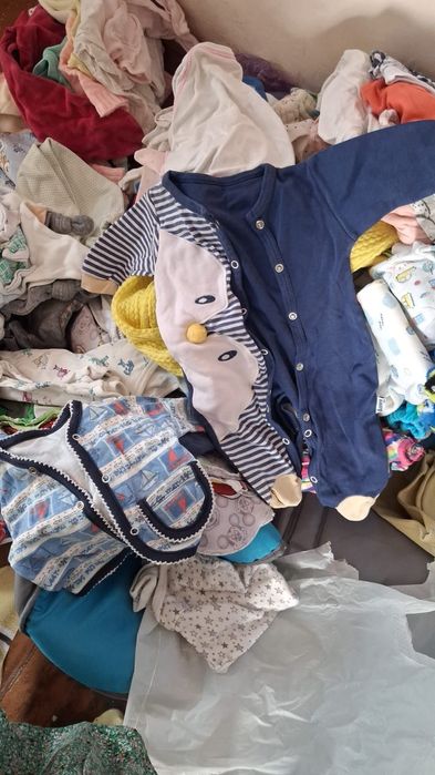 Детские вещи отдам