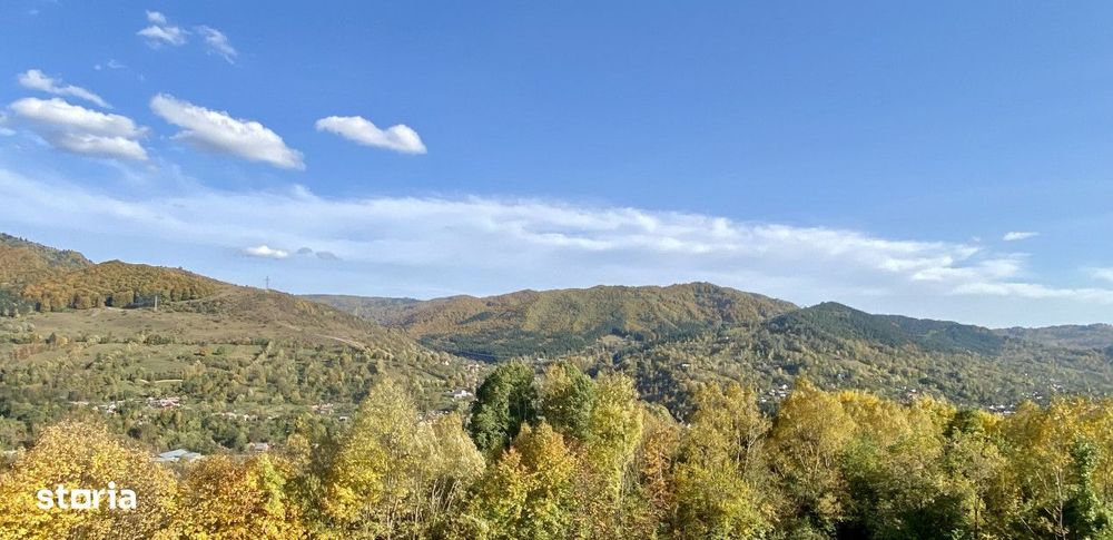 Teren retras panoramic Valea Doftanei 1350 mp panta lina, cu utilitati